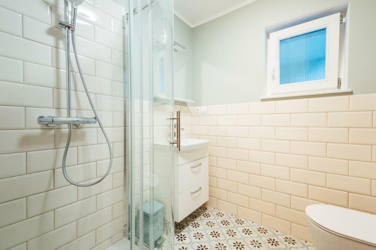 Apartma Arnez بليد المظهر الخارجي الصورة